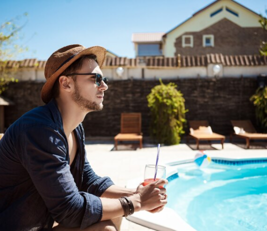 Essential Tips for Improving Pool Functionality and Style at Home