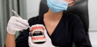 What are Implant-Supported Dentures and how are They Beneficial